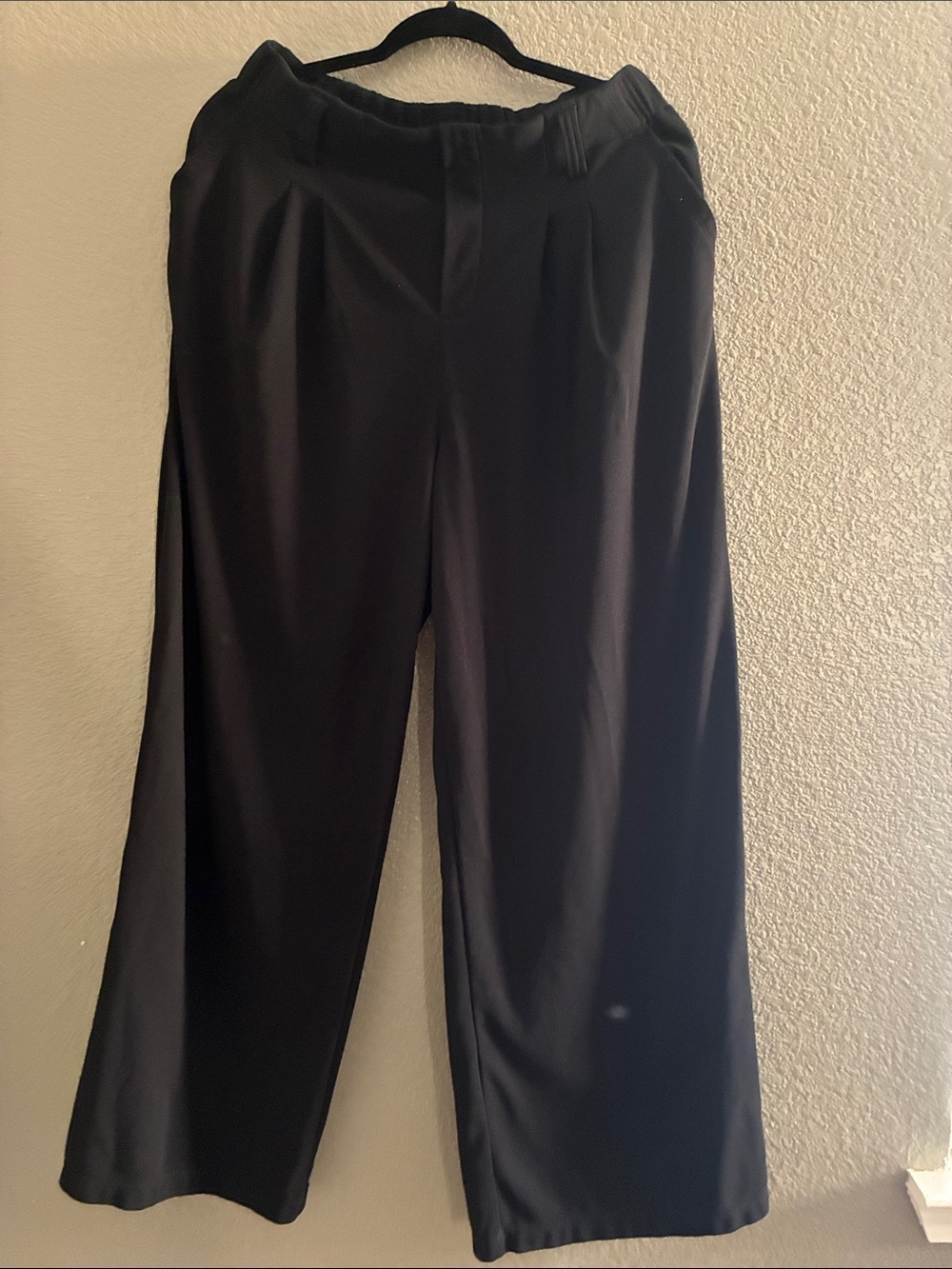 HALARA Flex Women’s Black Wide-Leg Waffle Work Pants